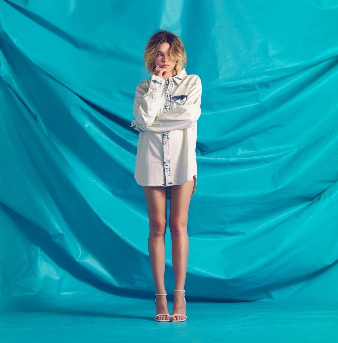 milly-alcock-leggy-thefappening-cfd-1 Milly Alcock Leggy