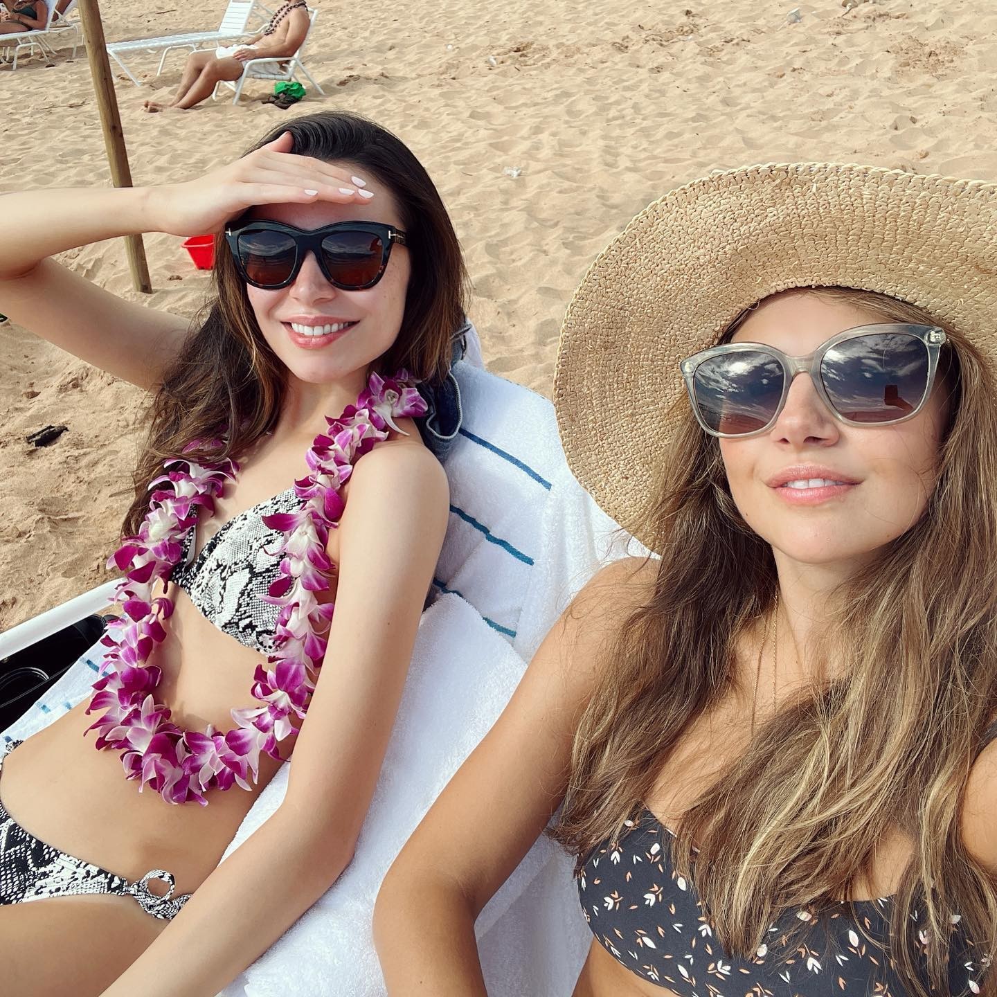 miranda-cosgrove-bikini-thefappening-cfd-5 miranda cosgrove bikini thefappening cfd 5