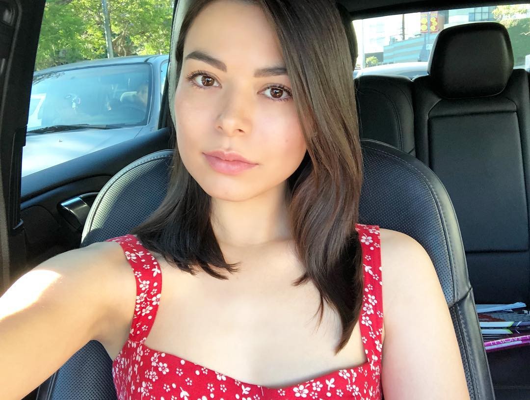 miranda-cosgrove-selfie-thefappening-cfd-6 Miranda Cosgrove Hot Selfie