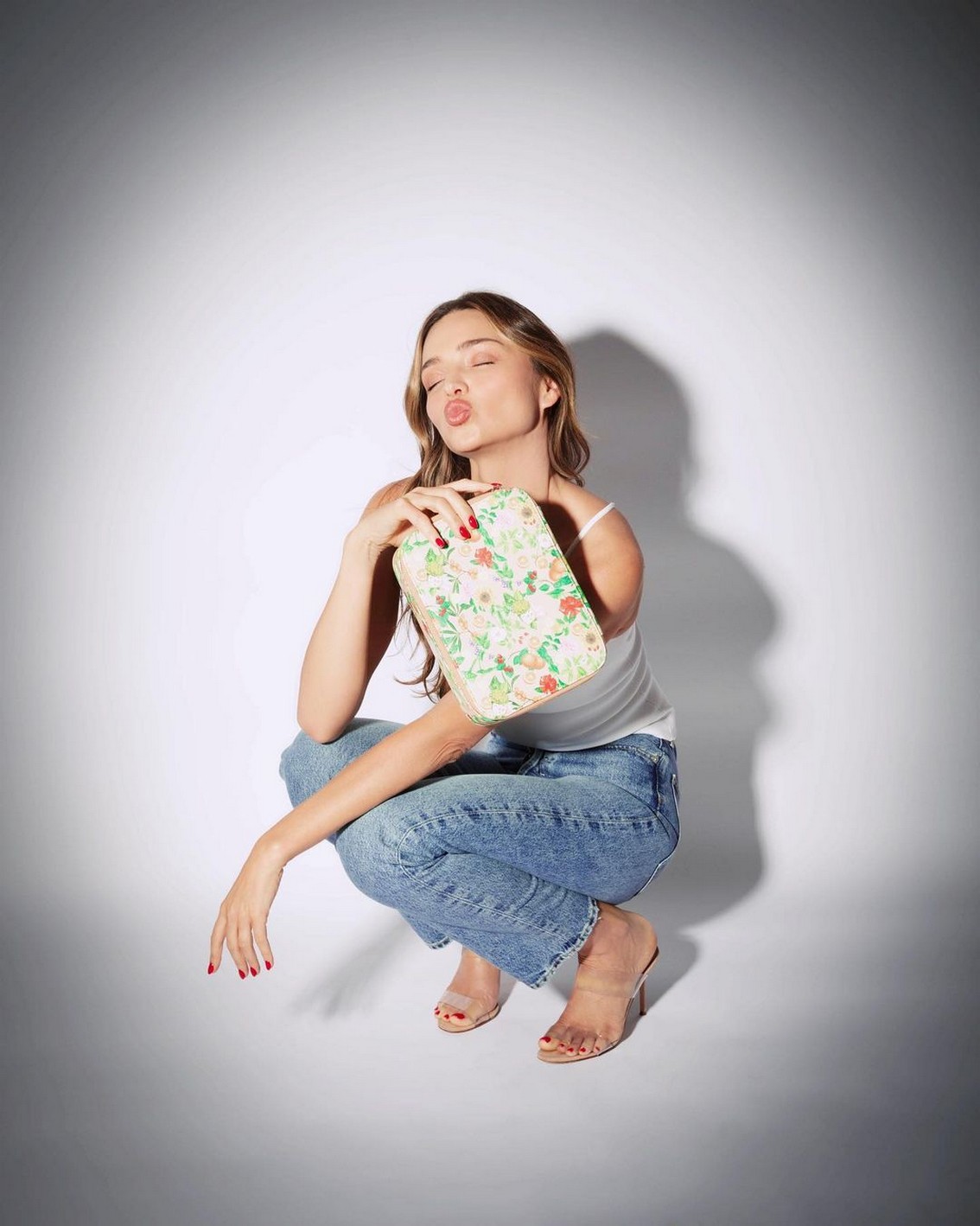 miranda-kerr-barefeet-thefappening-cfd-1 Miranda Kerr Feet