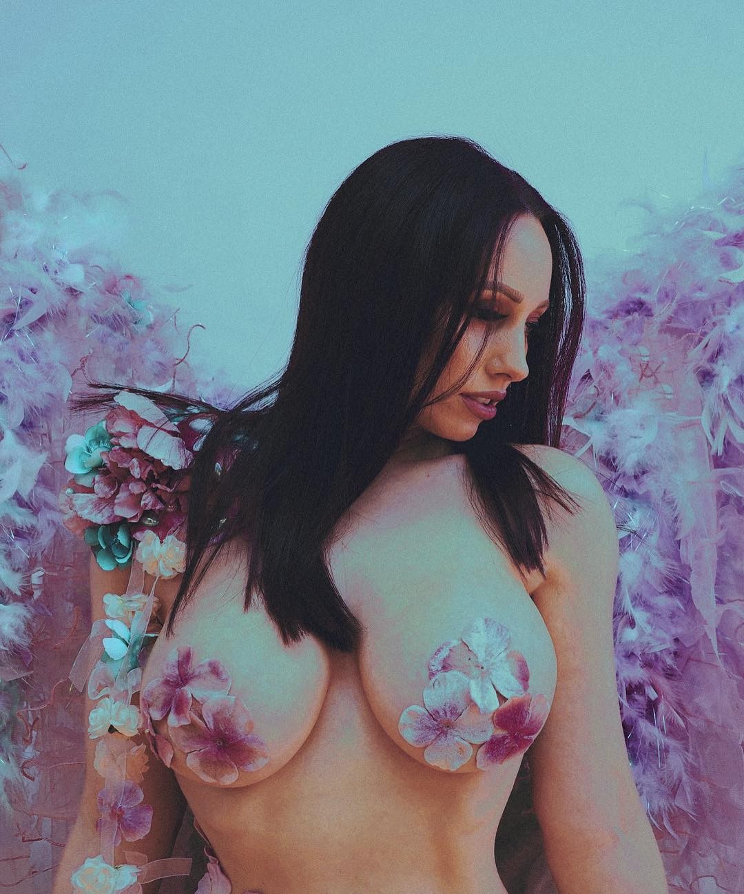 miss-flower-bomb-nude-3 miss flower bomb nude 3