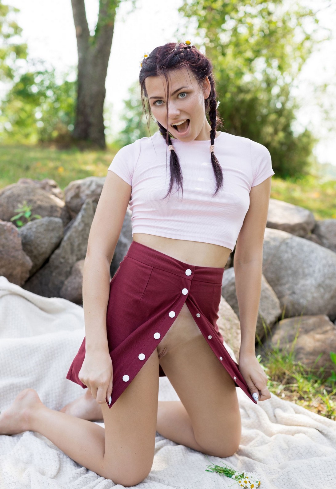 model-nana-nude-thefappening-pro-2 Teen Upskirt
