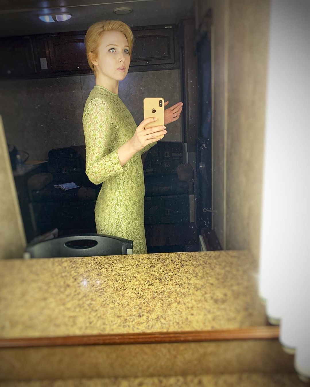 molly-quinn-selfie-thefappening-cfd-10 Molly Quinn Selie Touilet