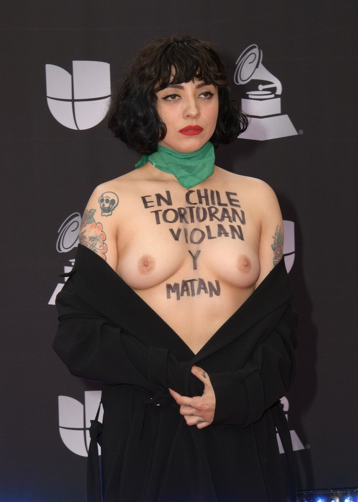 mon-laferte-nude-thefappening-cfd-2-1 Mon Laferte Naked