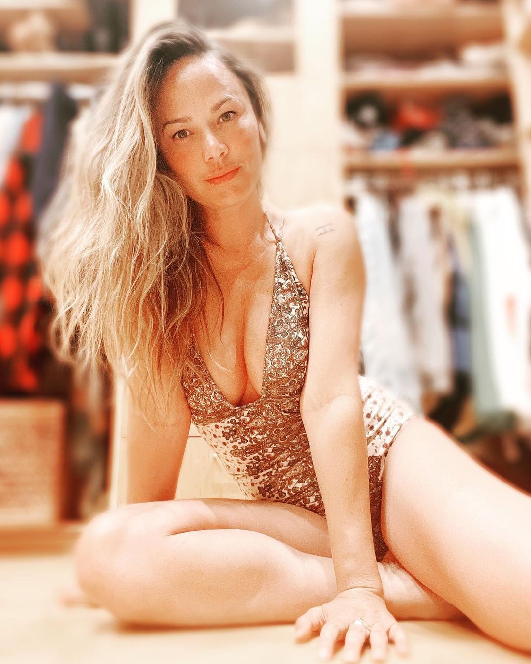 moon-bloodgood-sexy-thefappening-cfd-3 Moon Bloodgood Fappening