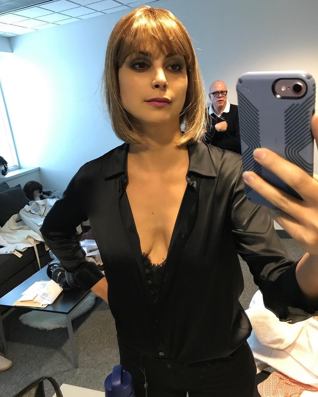 morena baccarin sexy 2019 10