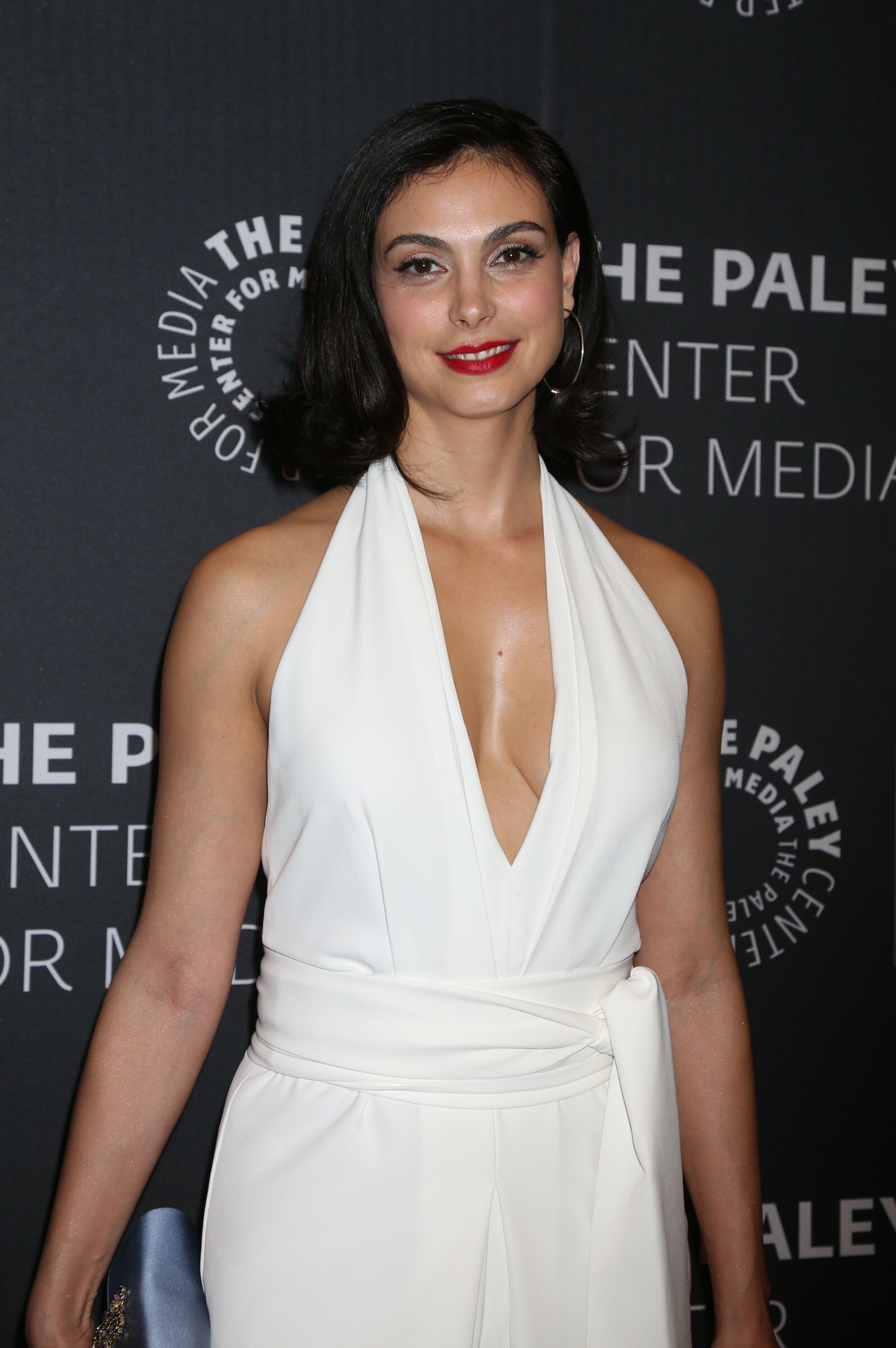 morena baccarin sexy 2019 2