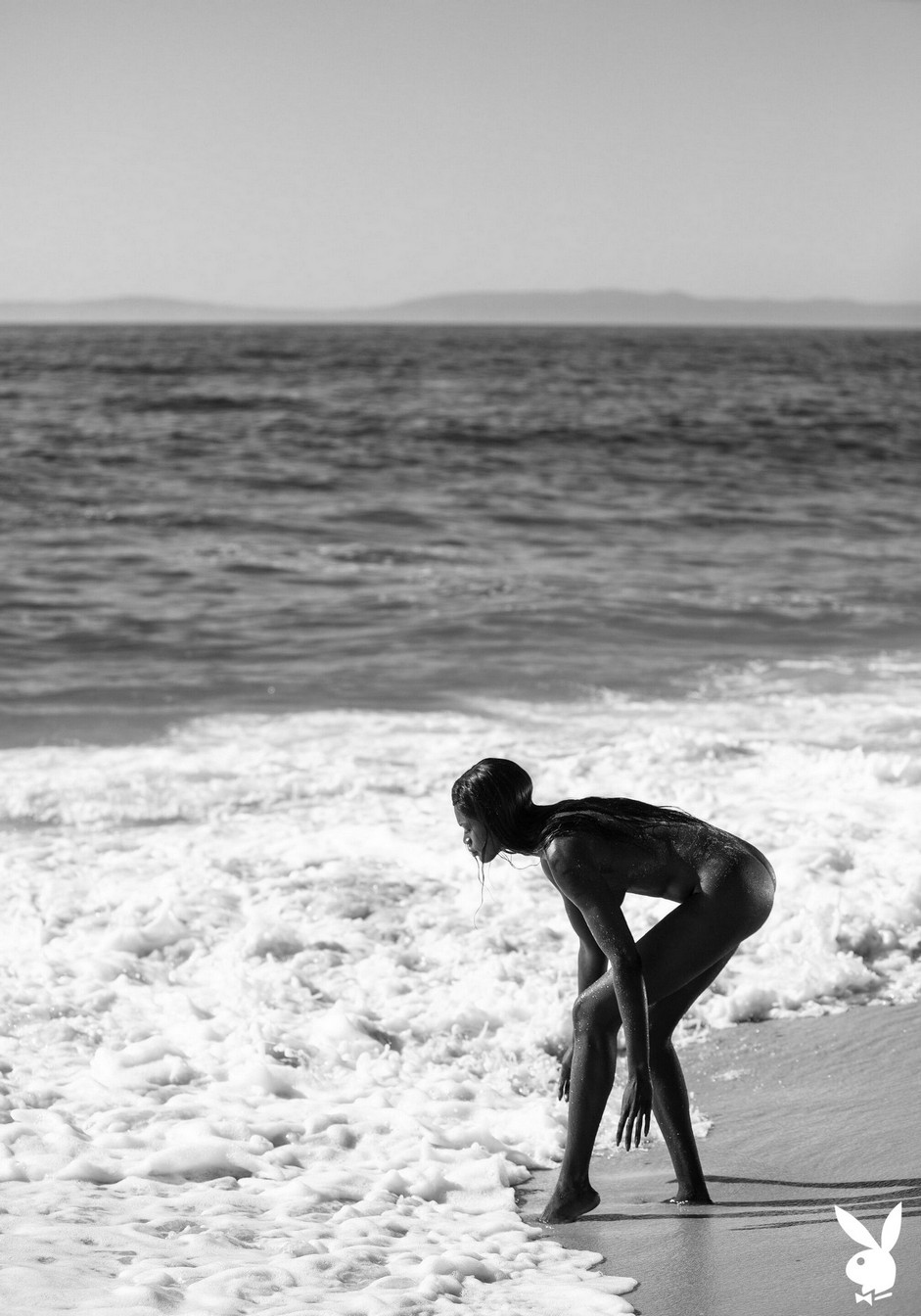 naomi-nash-nude-thefappening-cfd-15 naomi nash nude thefappening cfd 15