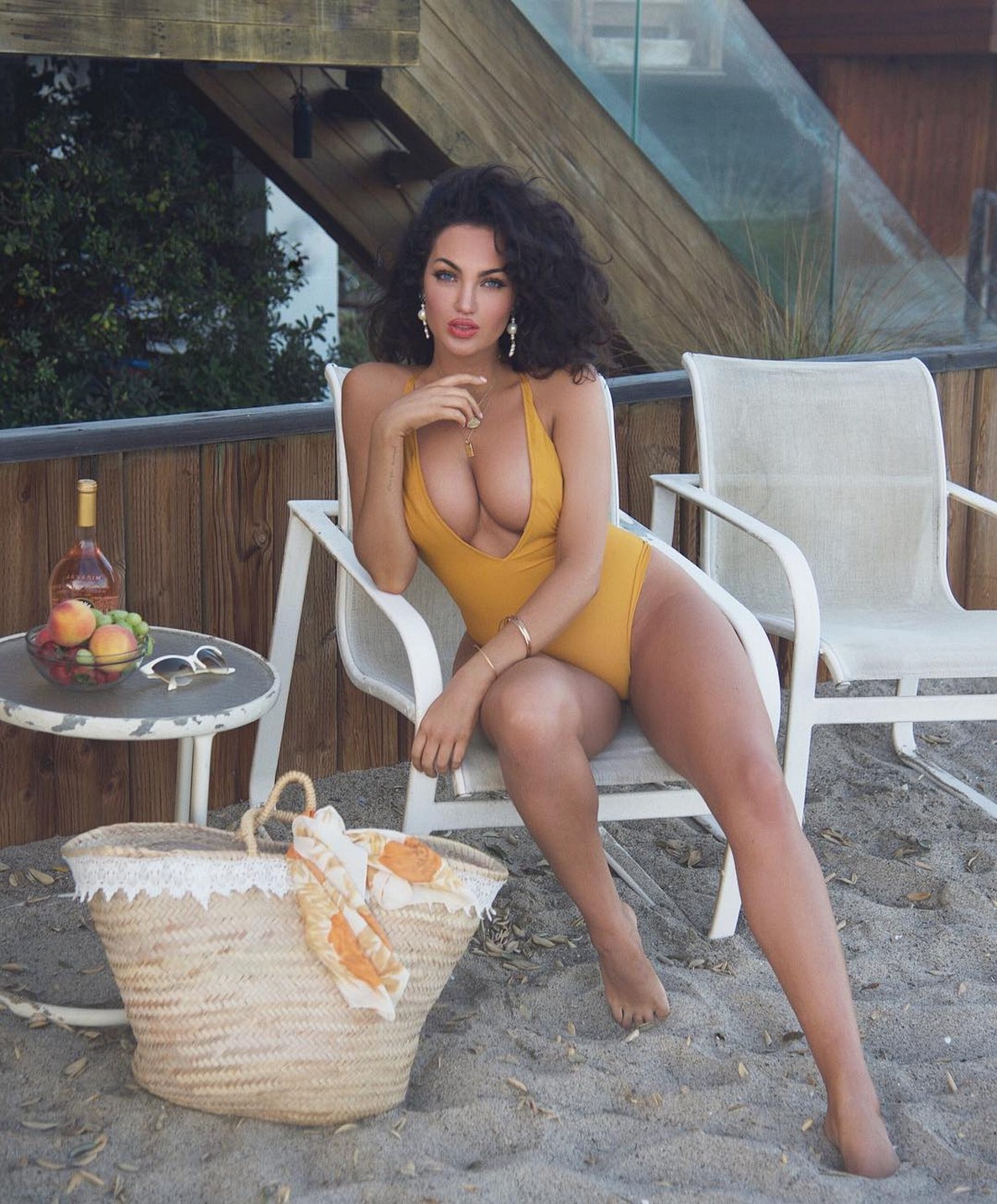 natalie-halcro-barefoot-thefappening-cfd-4 Natalie Halcro Bare Foot