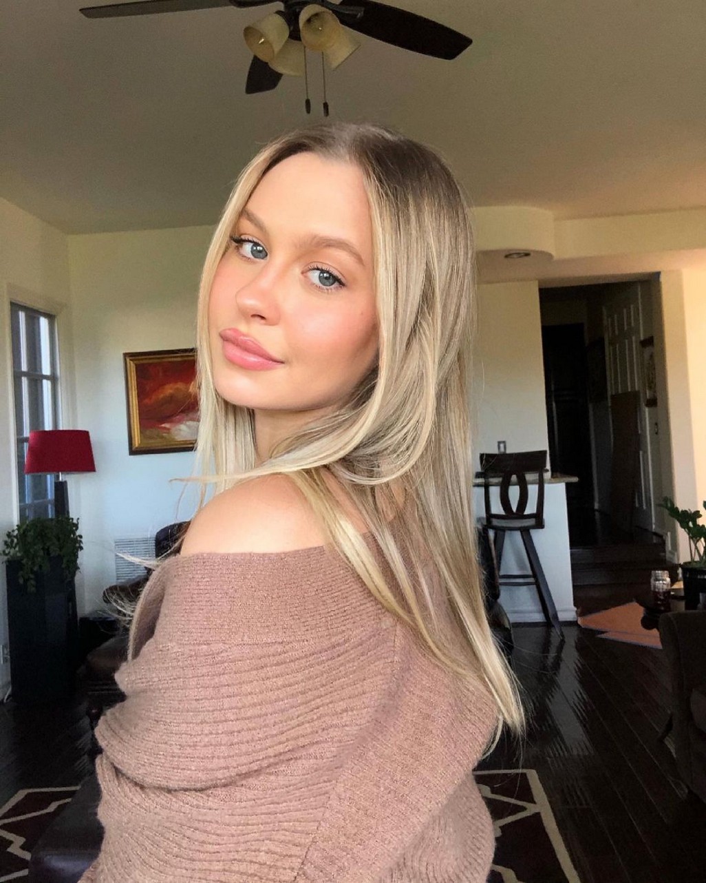 natasha-bure-selfie-thefappening-cfd-7 Natasha Bure Pretty Selfie