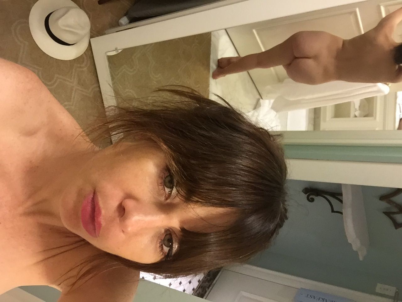 natasha-leggero-nude-thefappening-9 Natasha-Leggero-Nude-TheFappening-9