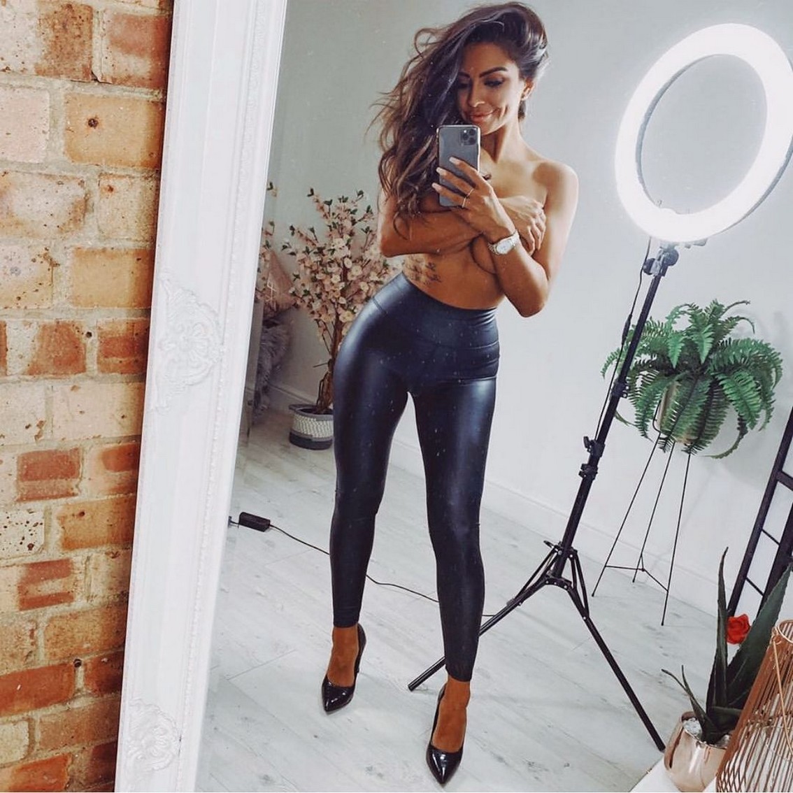 natasha-sandhu-topless-thefappening-pro-5-1 Natasha Sandhu Topless