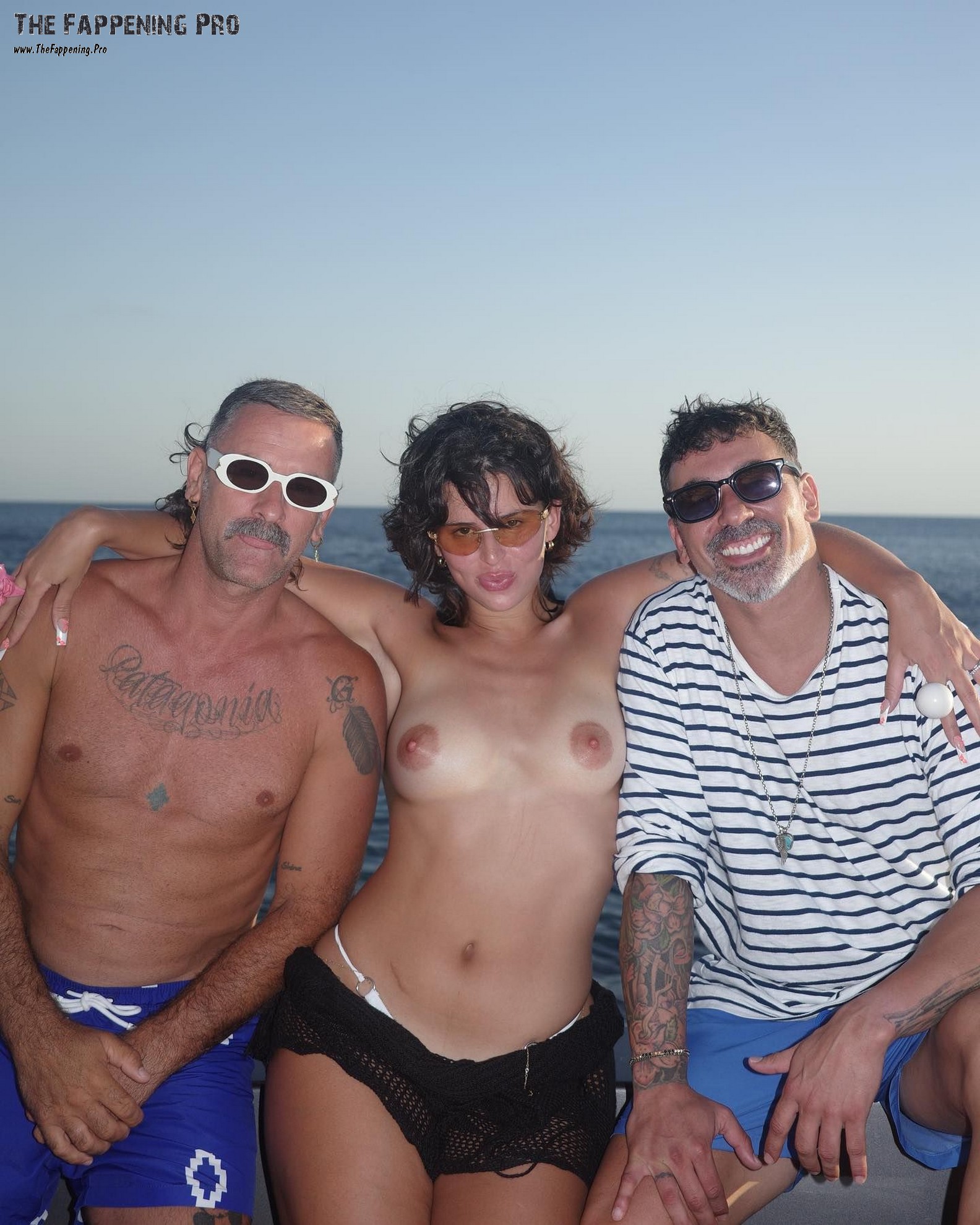 nathy-peluso-nude-thefappening-cfd-6 Nathy Peluso Nude Party With Fans