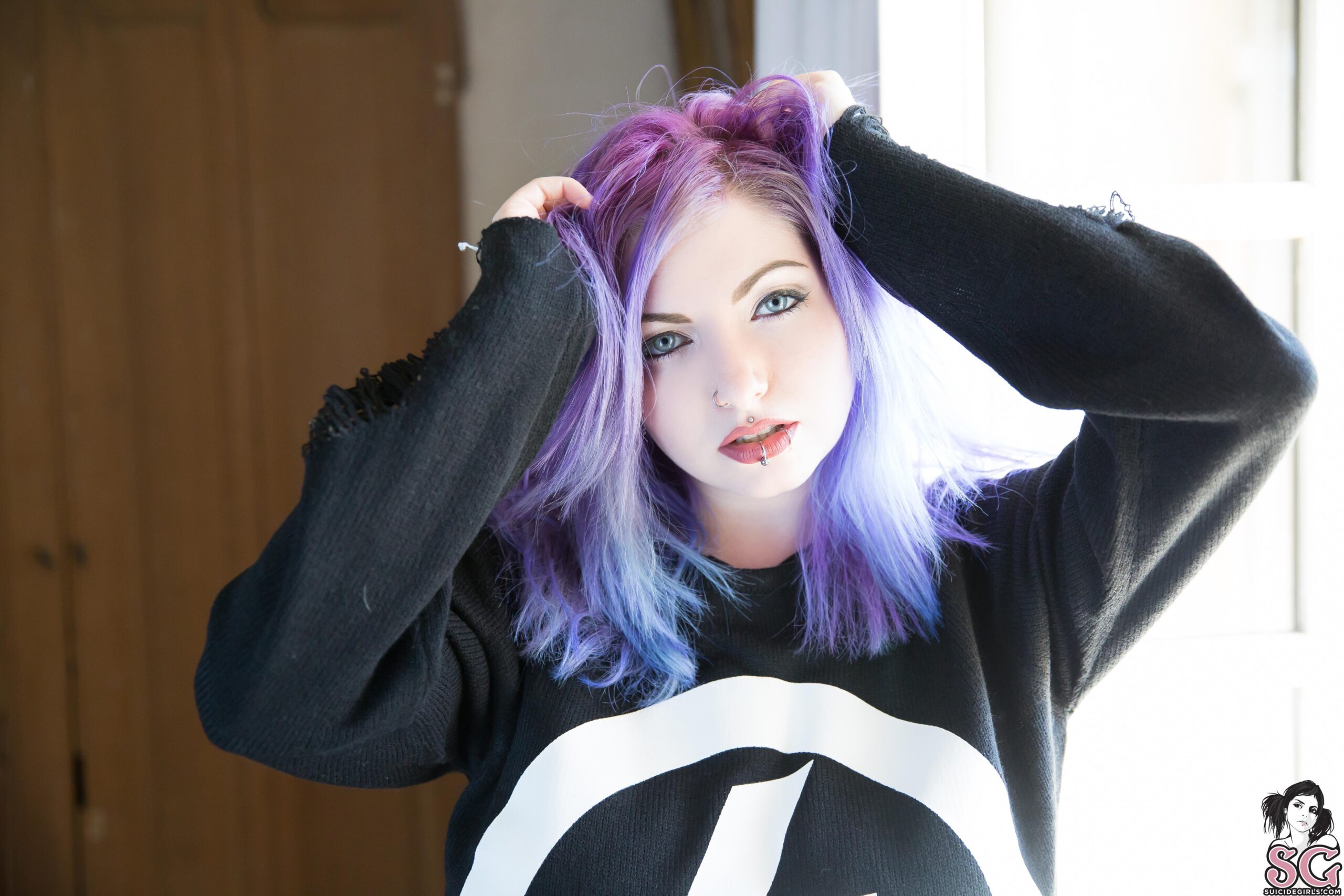 nayru-suicide-nude-6 nayru suicide nude 6 scaled