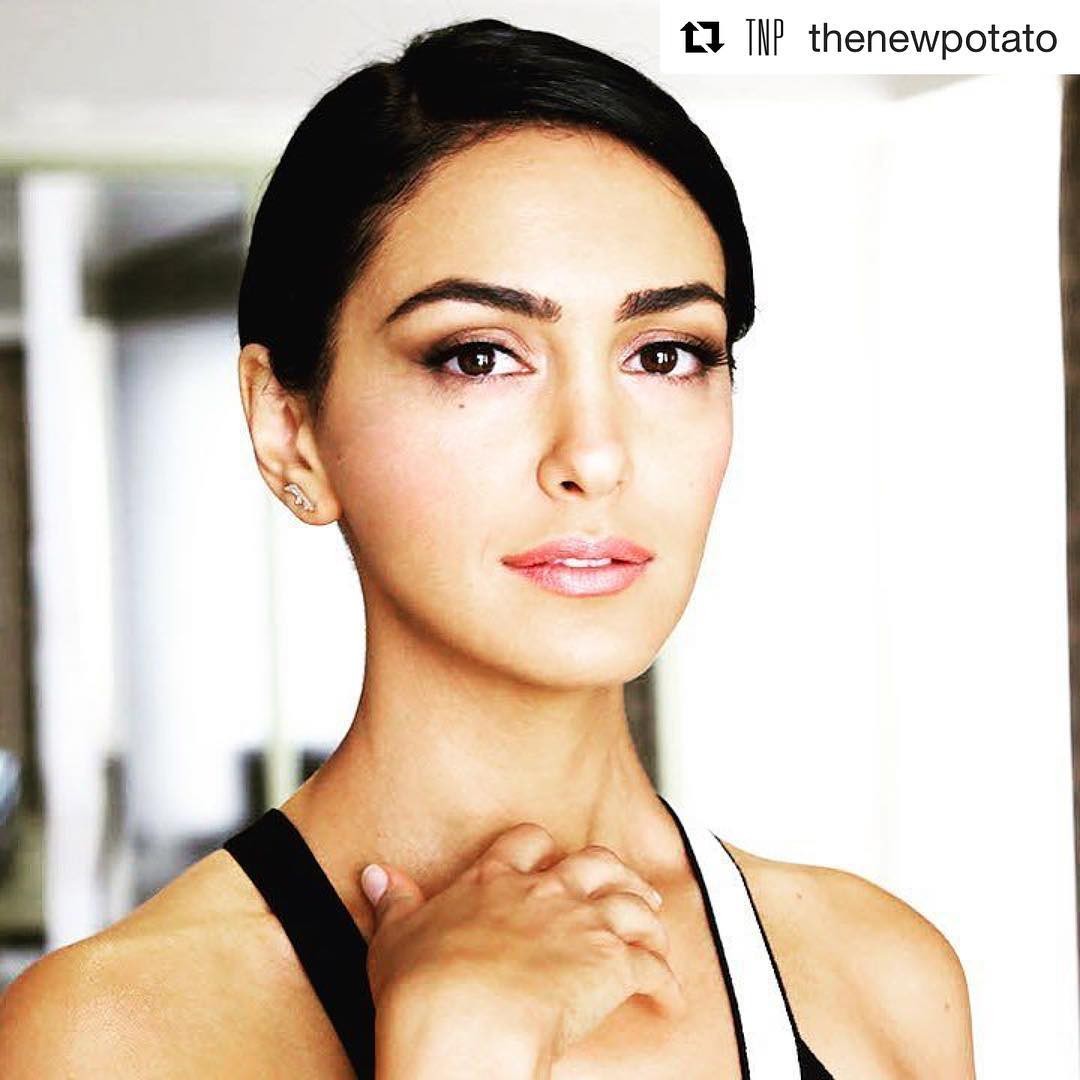 nazanin-boniadi-nude-sexy-32 nazanin-boniadi-nude-sexy-32