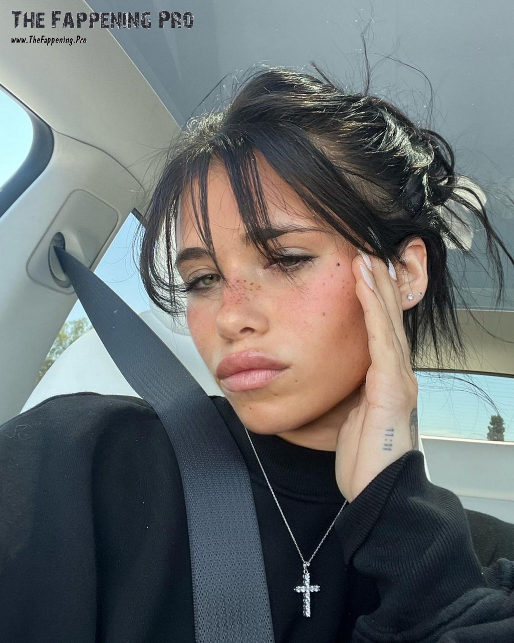 nessa-barrett-hot-selfie-thefappening-cfd-13 Nessa Barrett Selfie