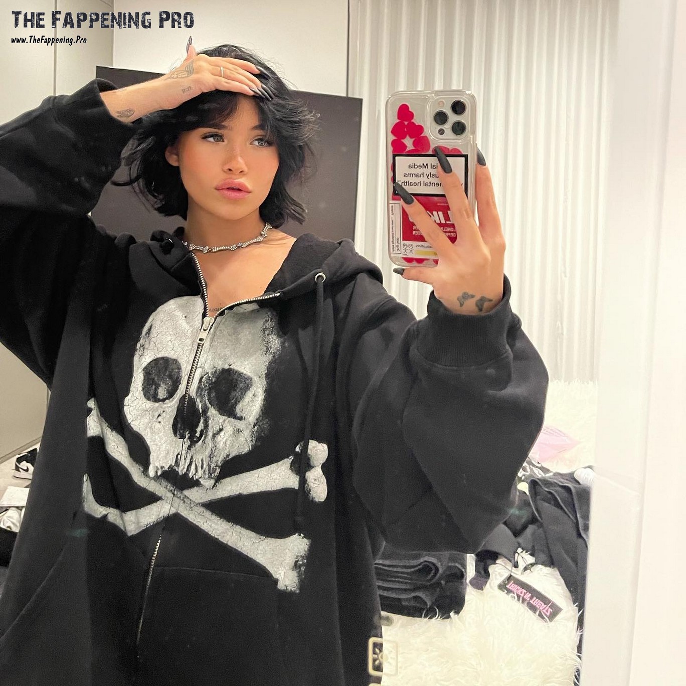 nessa-barrett-hot-selfie-thefappening-cfd-5 nessa barrett hot selfie thefappening cfd 5
