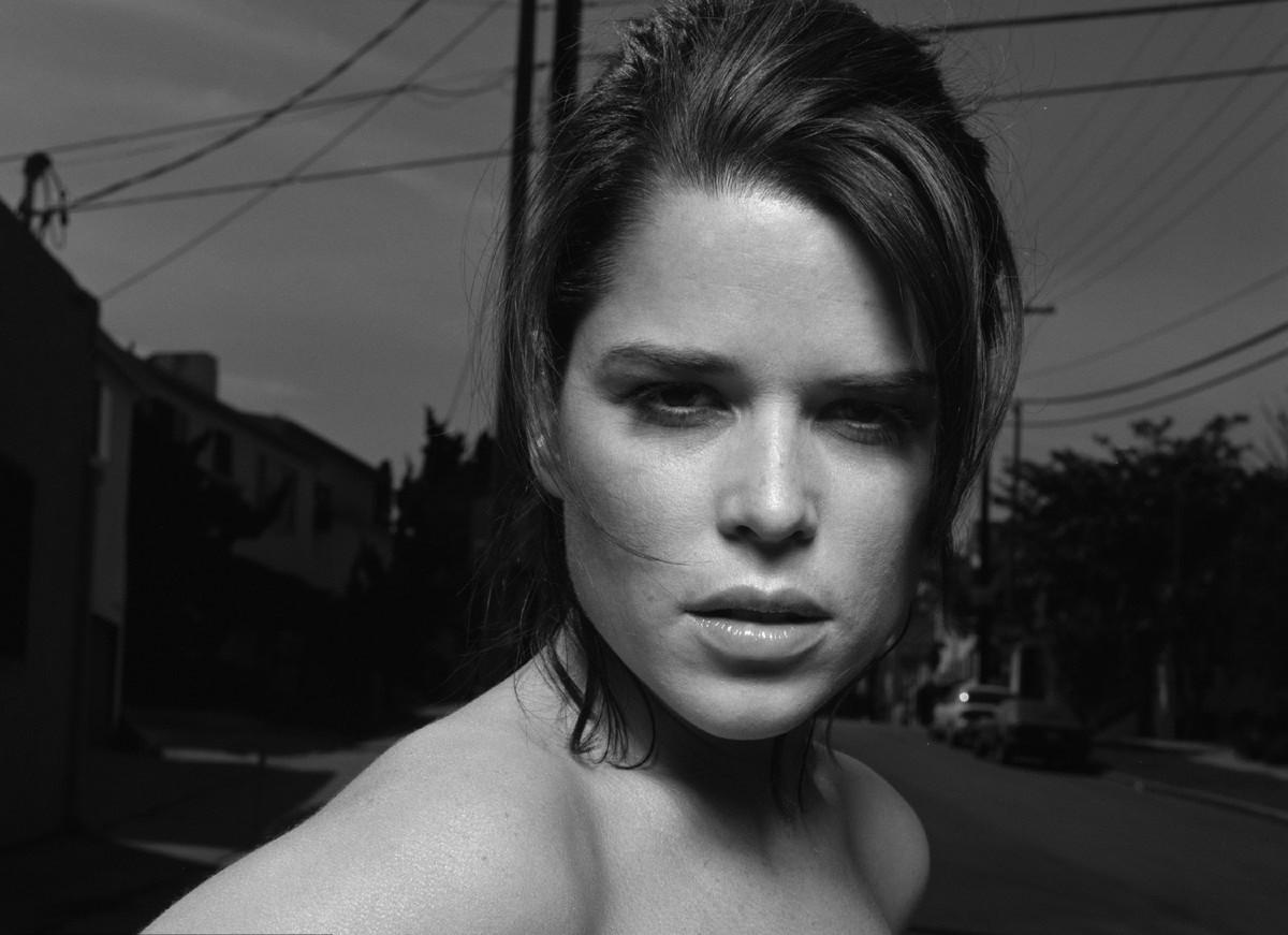 neve-campbell-nude-sexy-7 neve campbell nude sexy 7