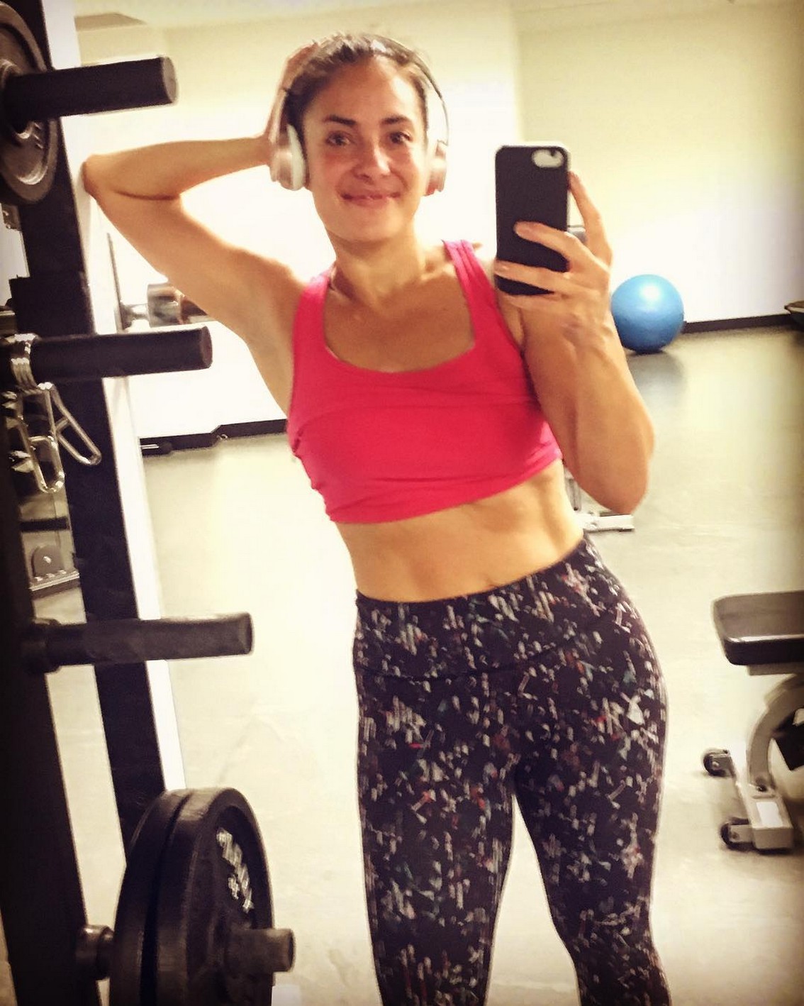nicola-correia-damude-hot-selfie-thefappening-cfd-6 Nicola Correia-Damude Selfie
