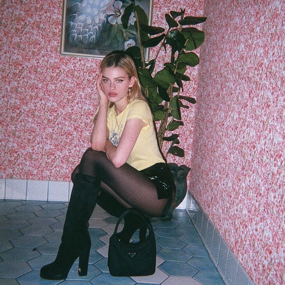 nicola-peltz-topless-sexy-thefappening-pro-19 nicola peltz topless sexy thefappening pro 19