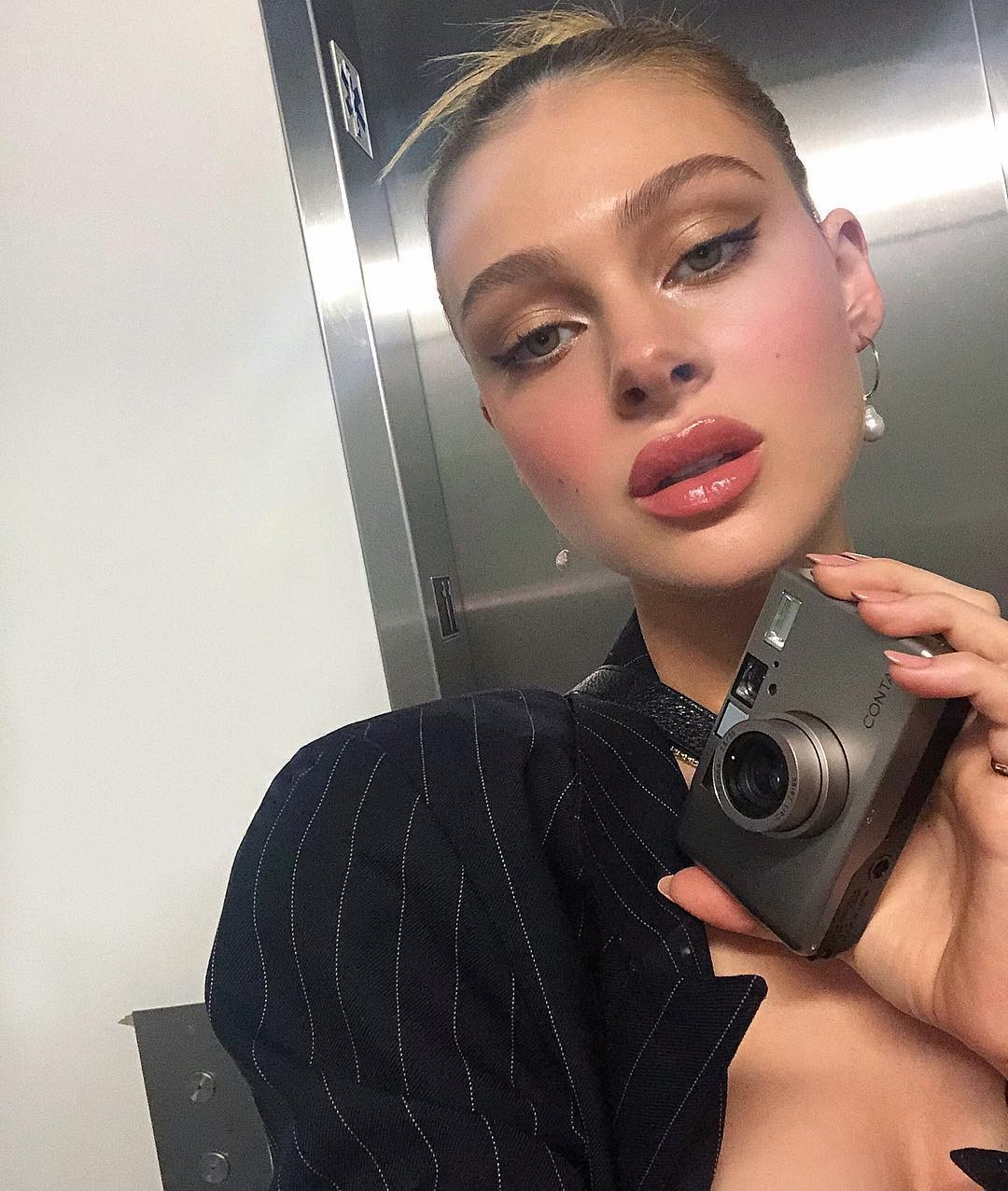 nicola-peltz-topless-sexy-thefappening-pro-33 nicola peltz topless sexy thefappening pro 33