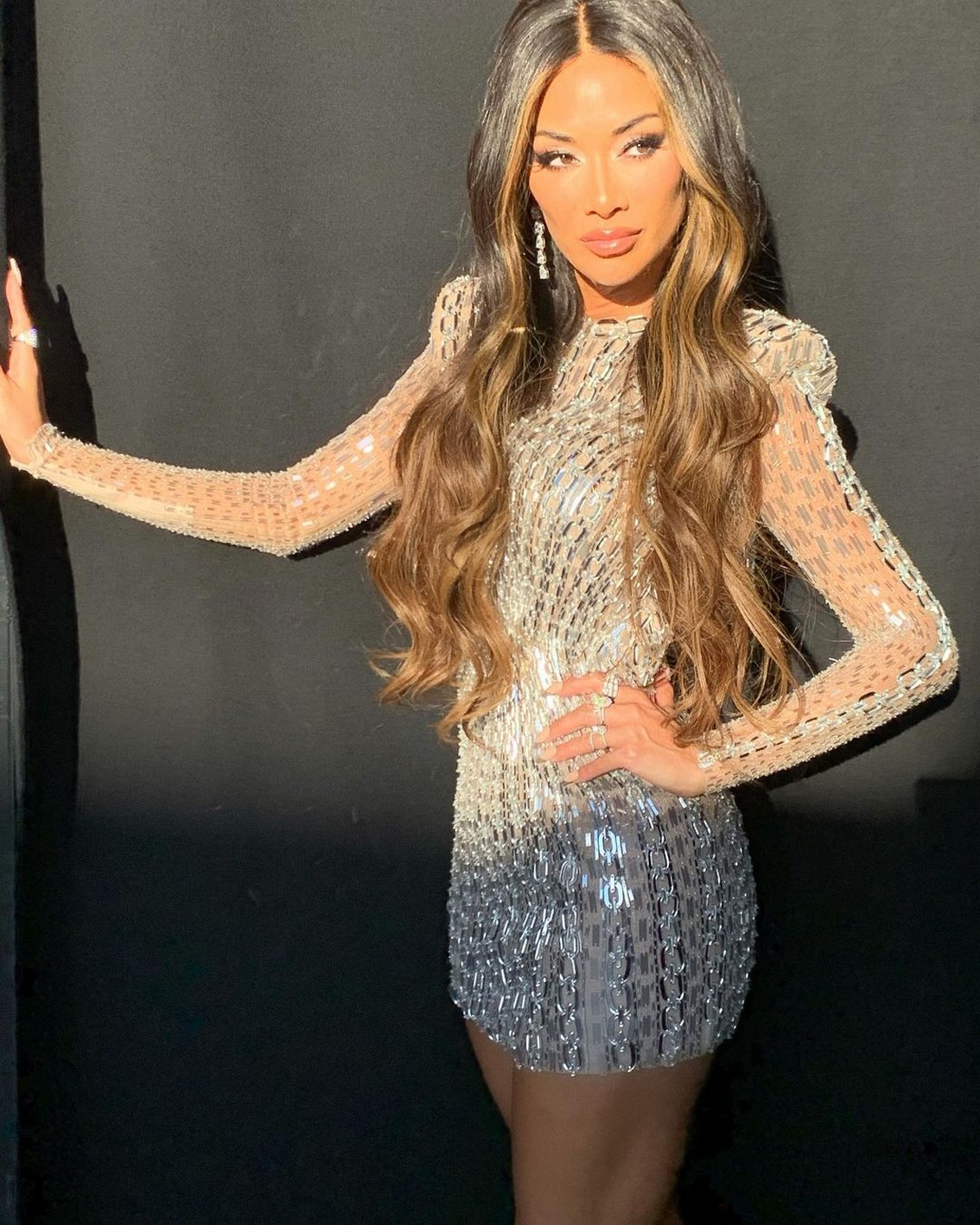 nicole-scherzinger-hot-in-a-shiny-mini-dress-thefappening-cfd-3 Nicole Scherzinger Sexy