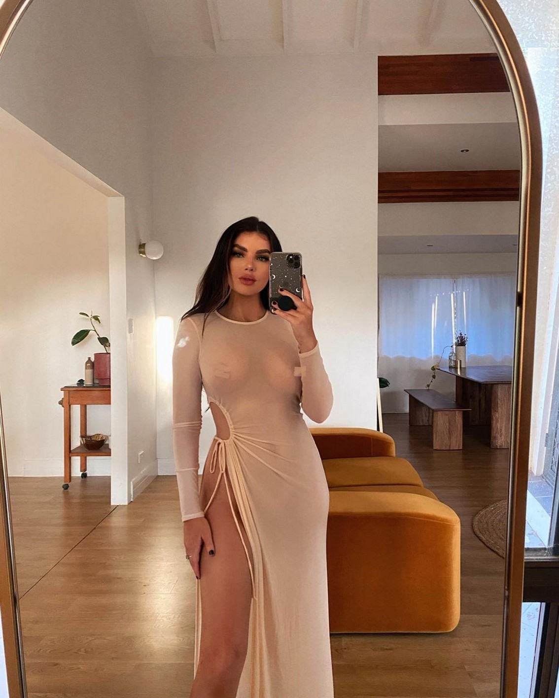 nicole-thorne-see-through-thefappening-cfd-2 Nicole Thorne Braless