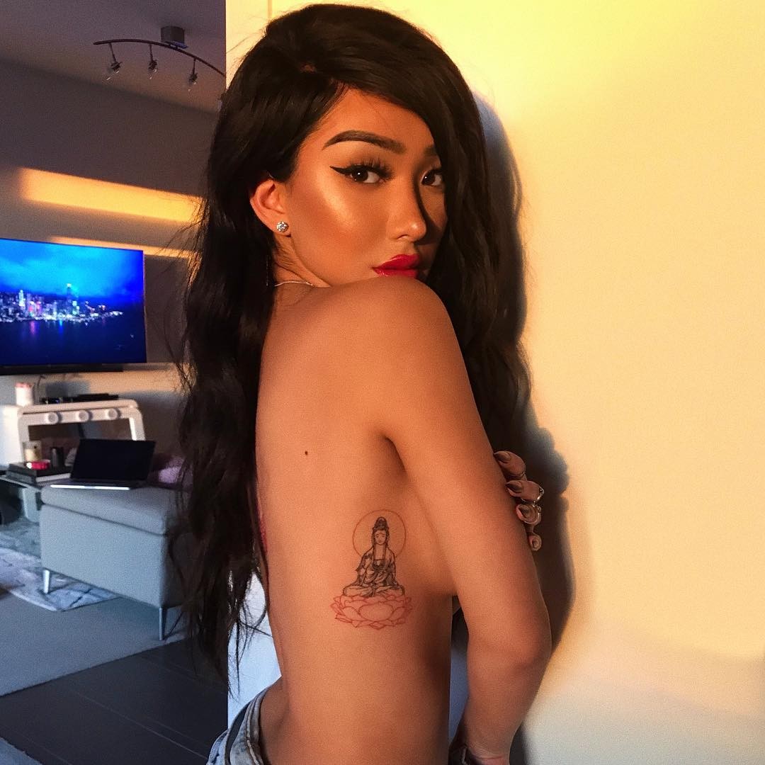 nikita-dragun-nude-thefappening-cfd-11 Nikita Dragun Topless