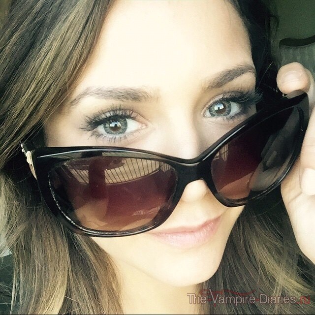 nina-dobrev-nude-sexy-9 nina-dobrev-nude-sexy-9
