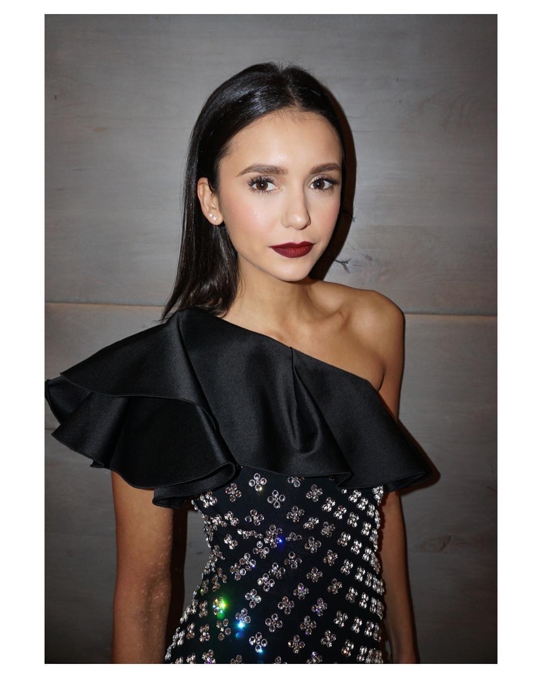 nina-dobrev-sexy-beauty-awards-10 nina dobrev sexy beauty awards 10