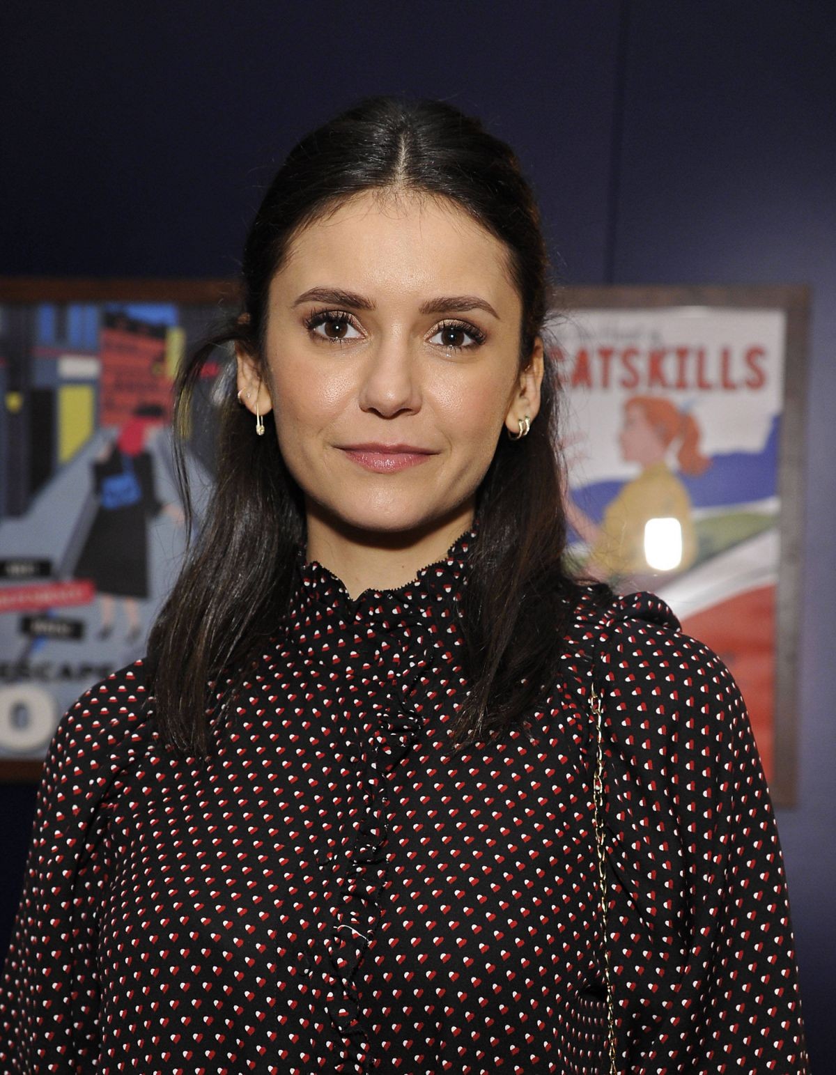 nina-dobrev-sexy-legs-1 nina dobrev sexy legs 1