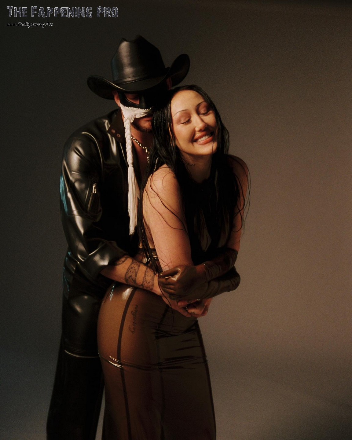 noah-cyrus-braless-thefappening-cfd-2 Noah Cyrus With Orville Peck