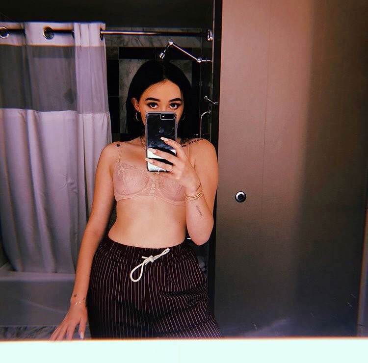 noah-cyrus-explicit-hot-thefappening-cfd-13 Noah Cyrus Fappening