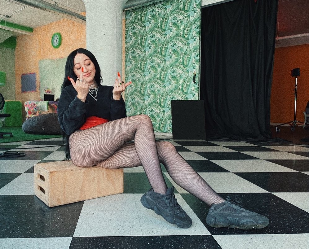 noah-cyrus-explicit-hot-thefappening-cfd-22 noah cyrus explicit hot thefappening cfd 22