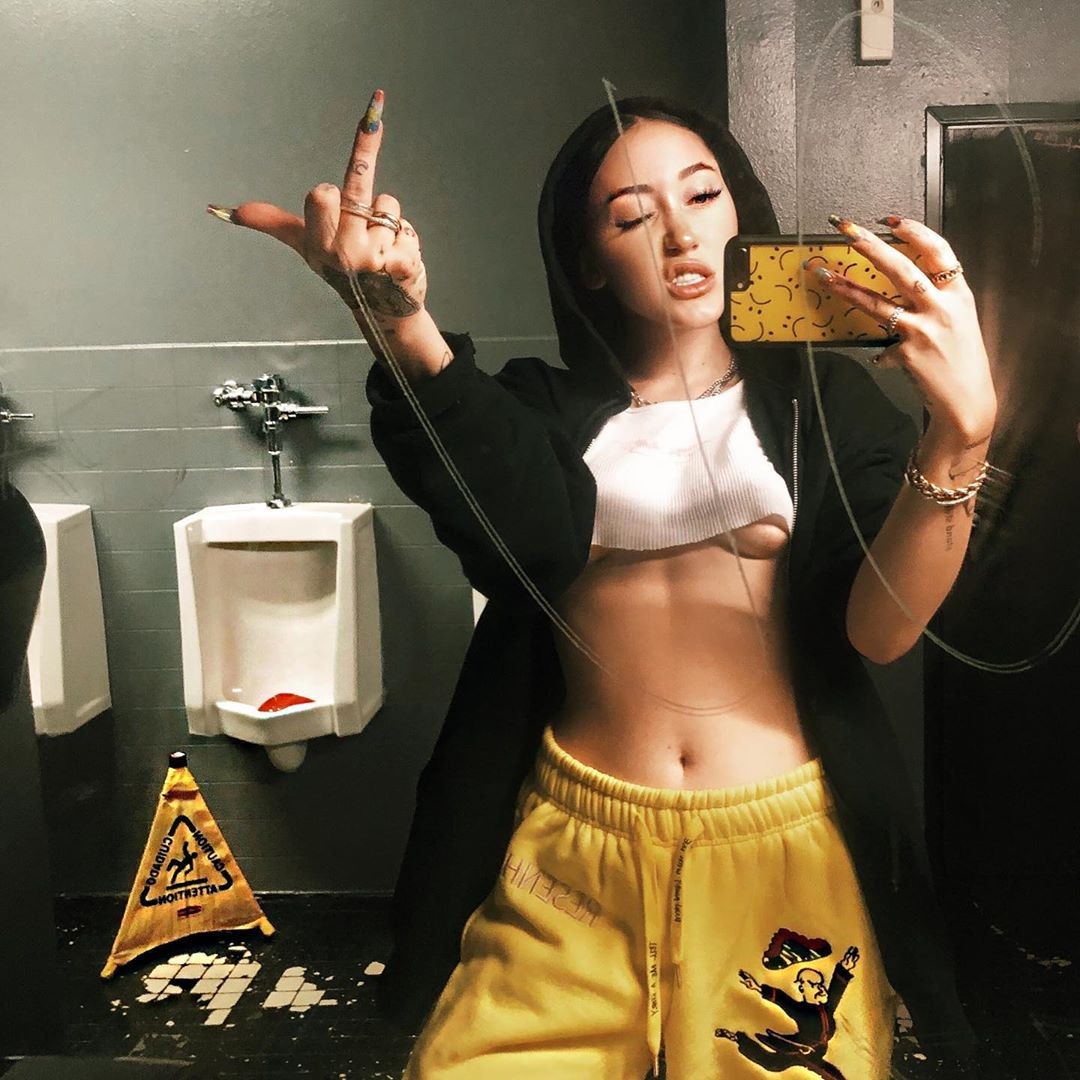 noah-cyrus-explicit-hot-thefappening-cfd-29 noah cyrus explicit hot thefappening cfd 29