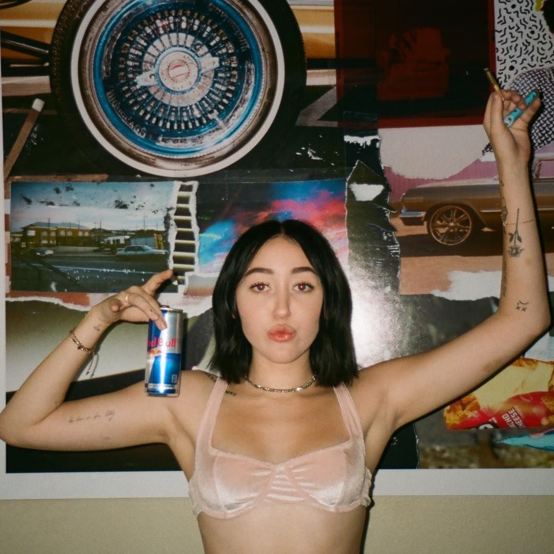 noah-cyrus-explicit-hot-thefappening-cfd-32 noah cyrus explicit hot thefappening cfd 32