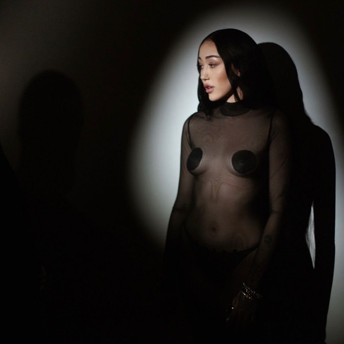 noah-cyrus-nude-all-three-thefappening-cfd-11 Noah Cyrus BTS All Three