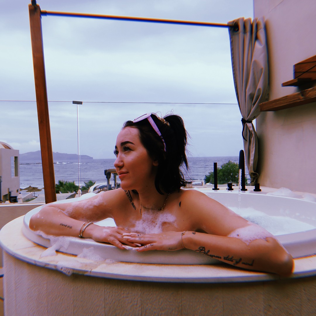 noah-cyrus-nude-thefappening-pro-5 noah cyrus nude thefappening pro 5