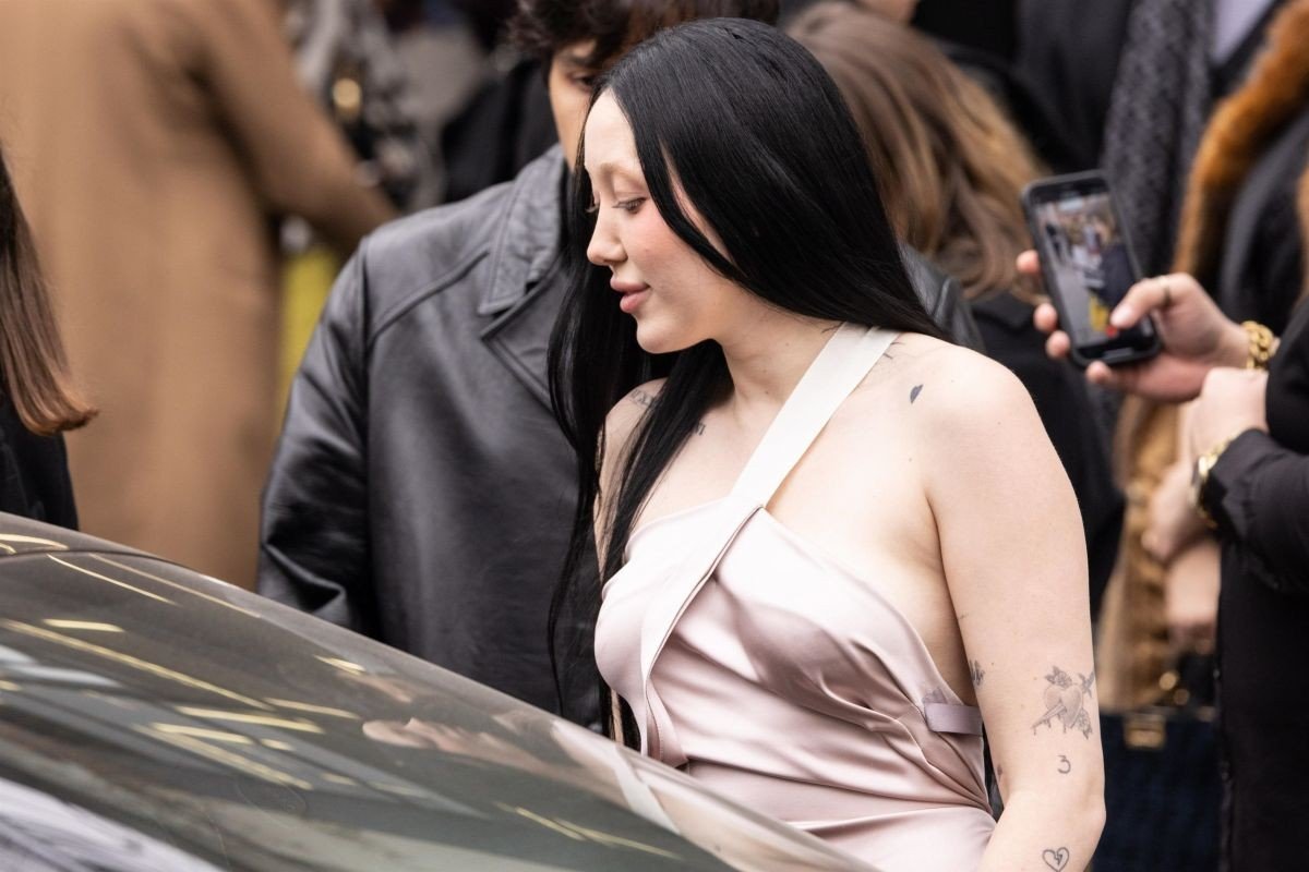 noah-cyrus-sideboobs-thefappening-cfd-5 noah cyrus sideboobs thefappening cfd 5