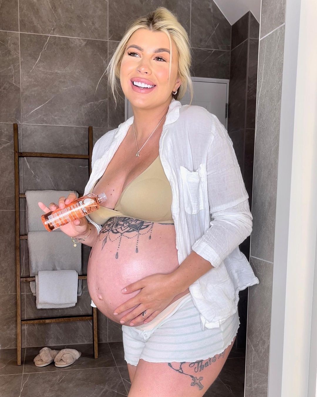 olivia-bowen-pregnant-thefappening-cfd-5 Olivia Bowen Preggo