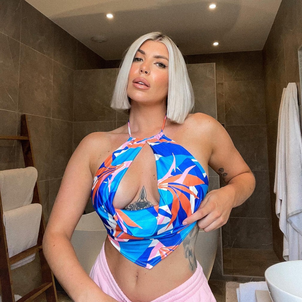 olivia-bowen-sexy-thefappening-cfd-20 Olivia Bowen Boobs
