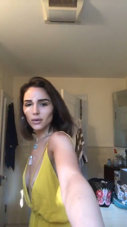 olivia-culpo-topless-thefappening-cfd-2 Olivia Culpo Topless