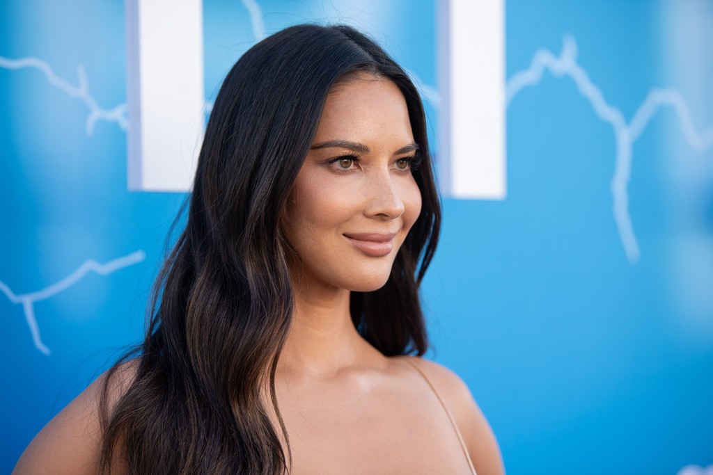 olivia-munn-the-rook-4 olivia munn the rook 4