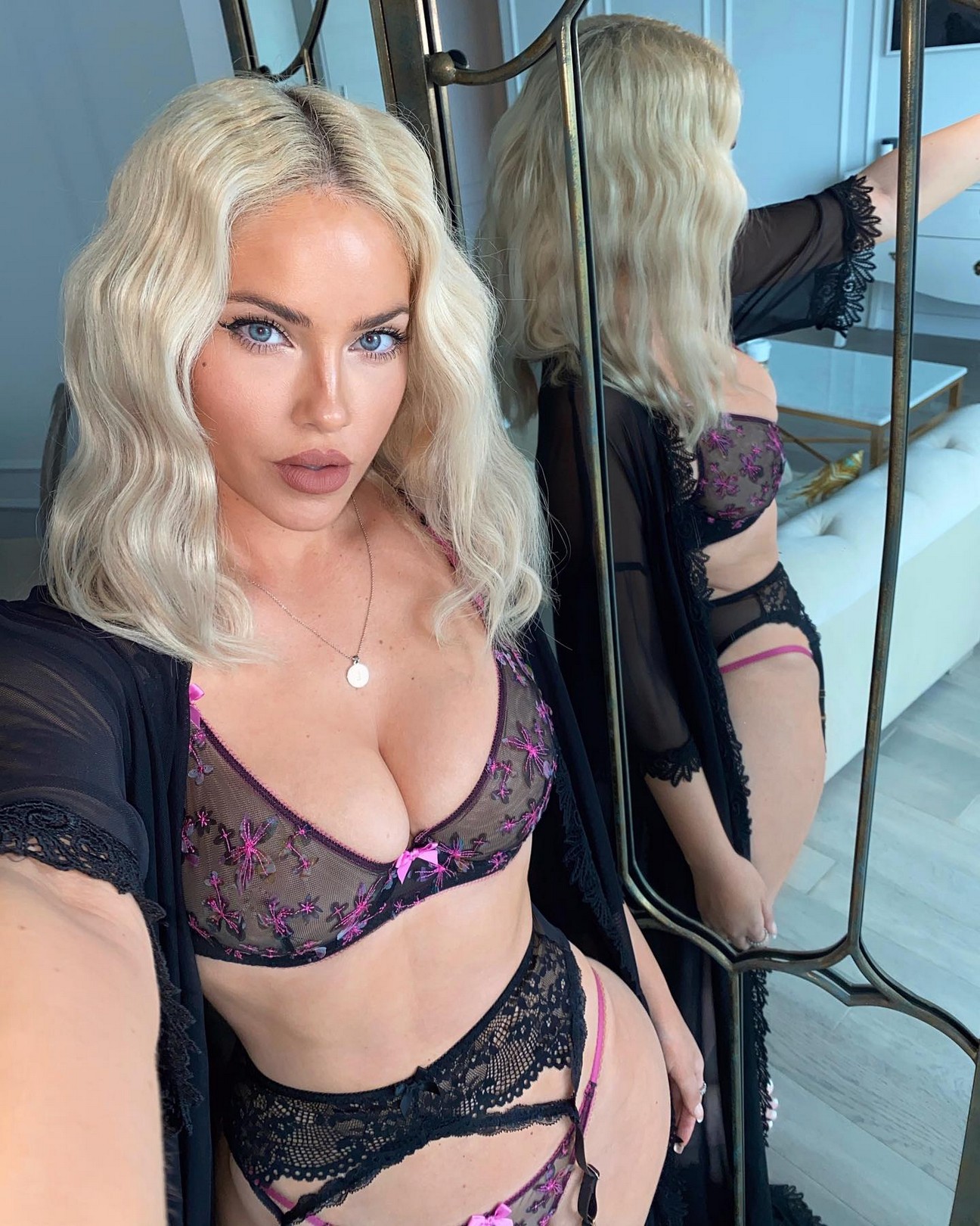 olivia pierson blue eyed blonde on selfie thefappening cfd 10