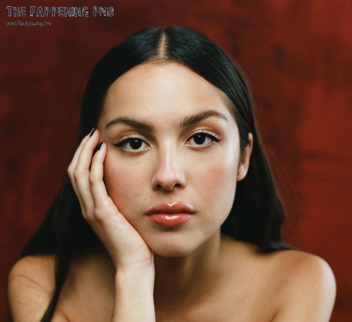 olivia-rodrigo-sexy-thefappening-cfd-5 Olivia Rodrigo Sexy In Complex Magazine 2024