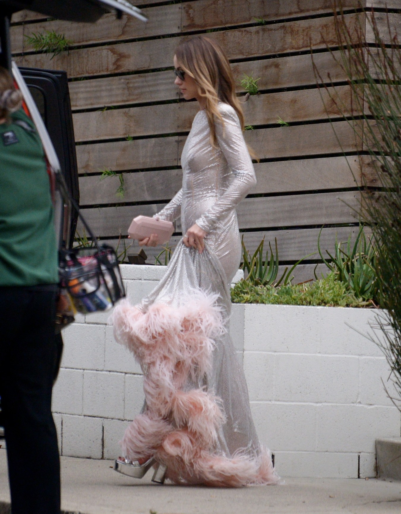 olivia-wilde-see-through-nudiy-thefappening-cfd-1 Olivia Wilde Arrived At 2nd Annual Academy Museum Gala in Los Angele