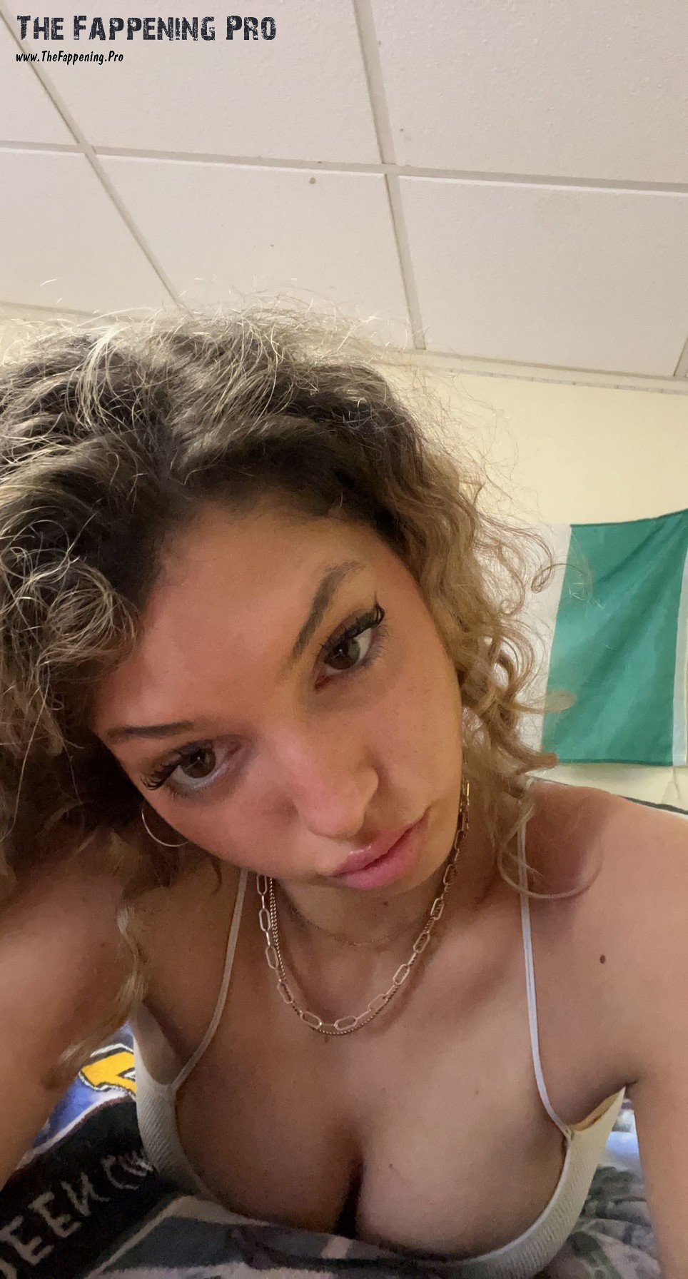 overtime-megan-nude-leaked-thefappening-cfd-20 overtime megan nude leaked thefappening cfd 20
