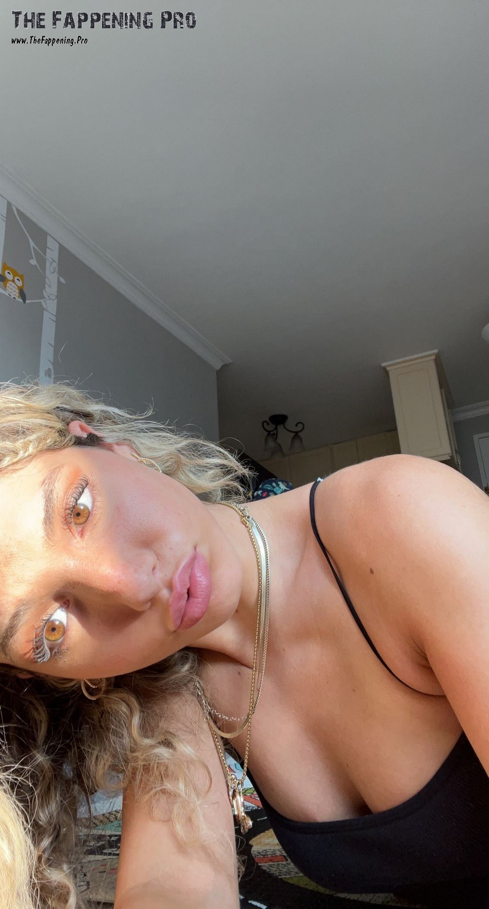 overtime-megan-nude-leaked-thefappening-cfd-42 overtime megan nude leaked thefappening cfd 42