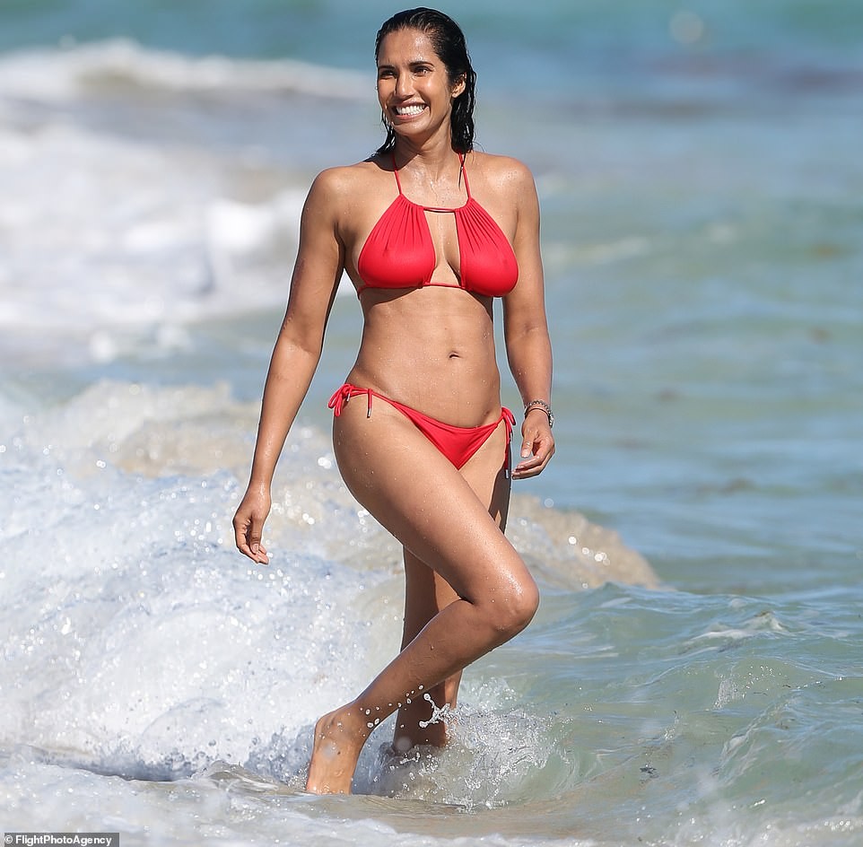 padma-lakshmi-red-bikini-125 padma lakshmi red bikini 125