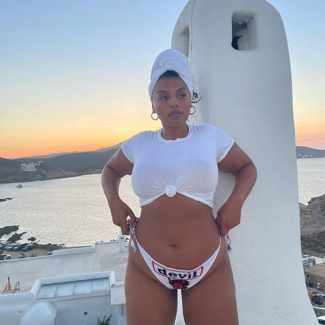 paloma-elsesser-looks-hot-in-a-bikini-thefappening-cfd-15 Paloma Elsesser Small Panties